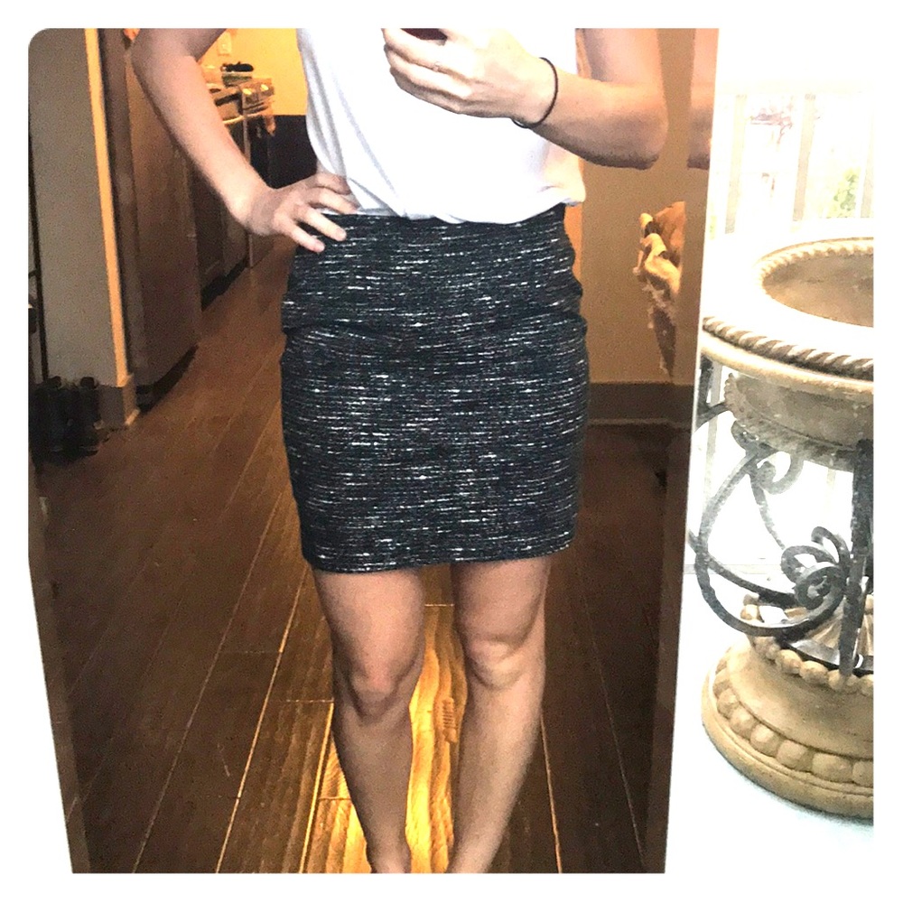 Super comfortable business skirt